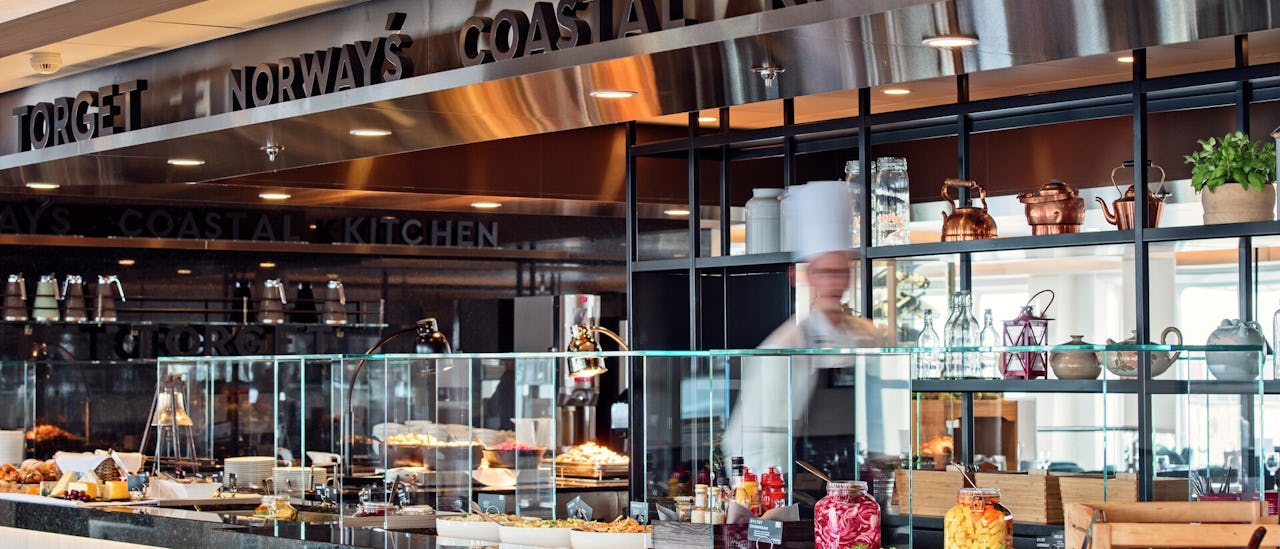 The main restaurant Torget offers a selection for all three daily meals