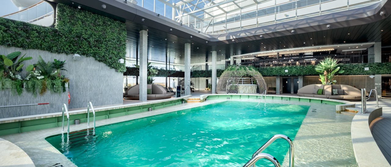 The ultimate poolside relaxation at the Botanic Garden